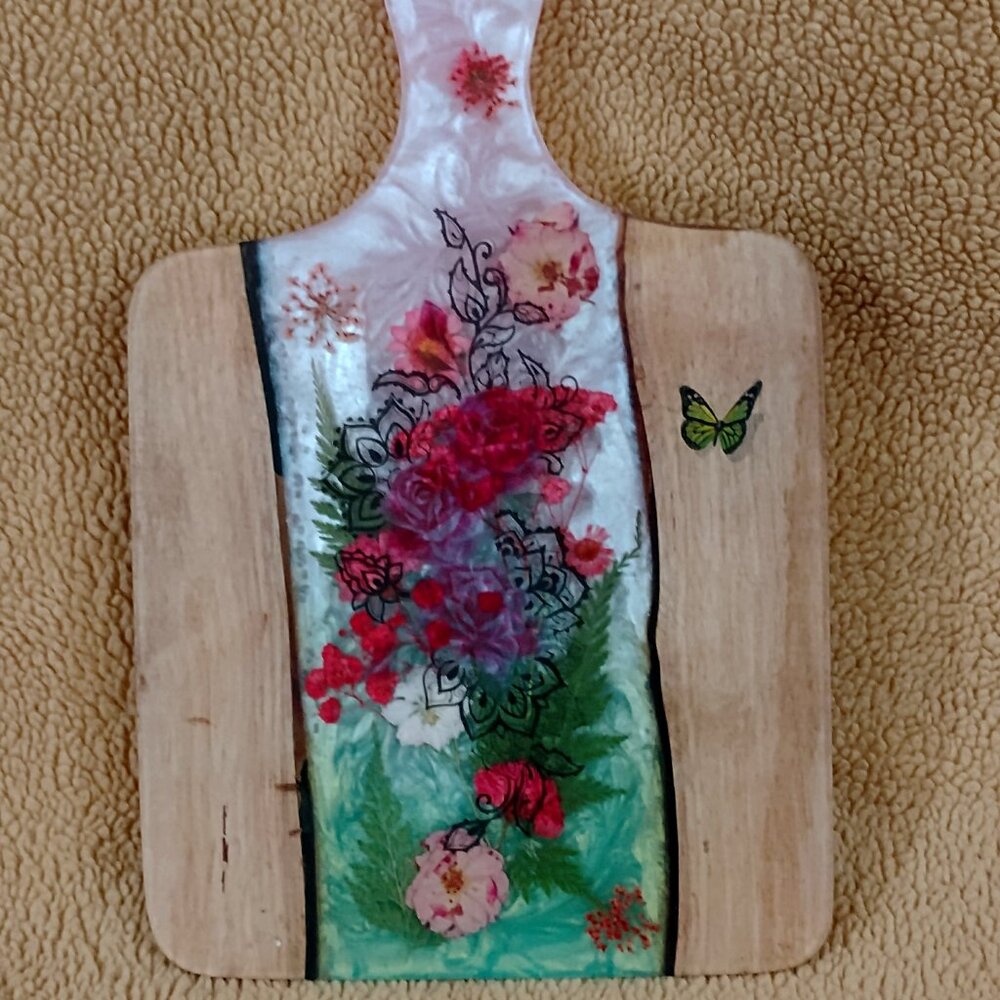 8x13 Hand Made Resin & Oak Cutting Board